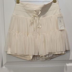 Popflex Active Pirouette Tiered Skort Vanilla Cream Tennis Shorts
